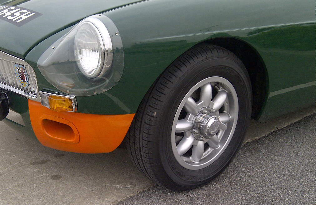 5½x14" Spline Centre Minilites on MGB