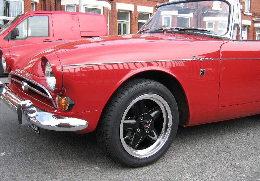 Revolution 5-spoke Alloy wheels 6x15" Sunbeam Tiger