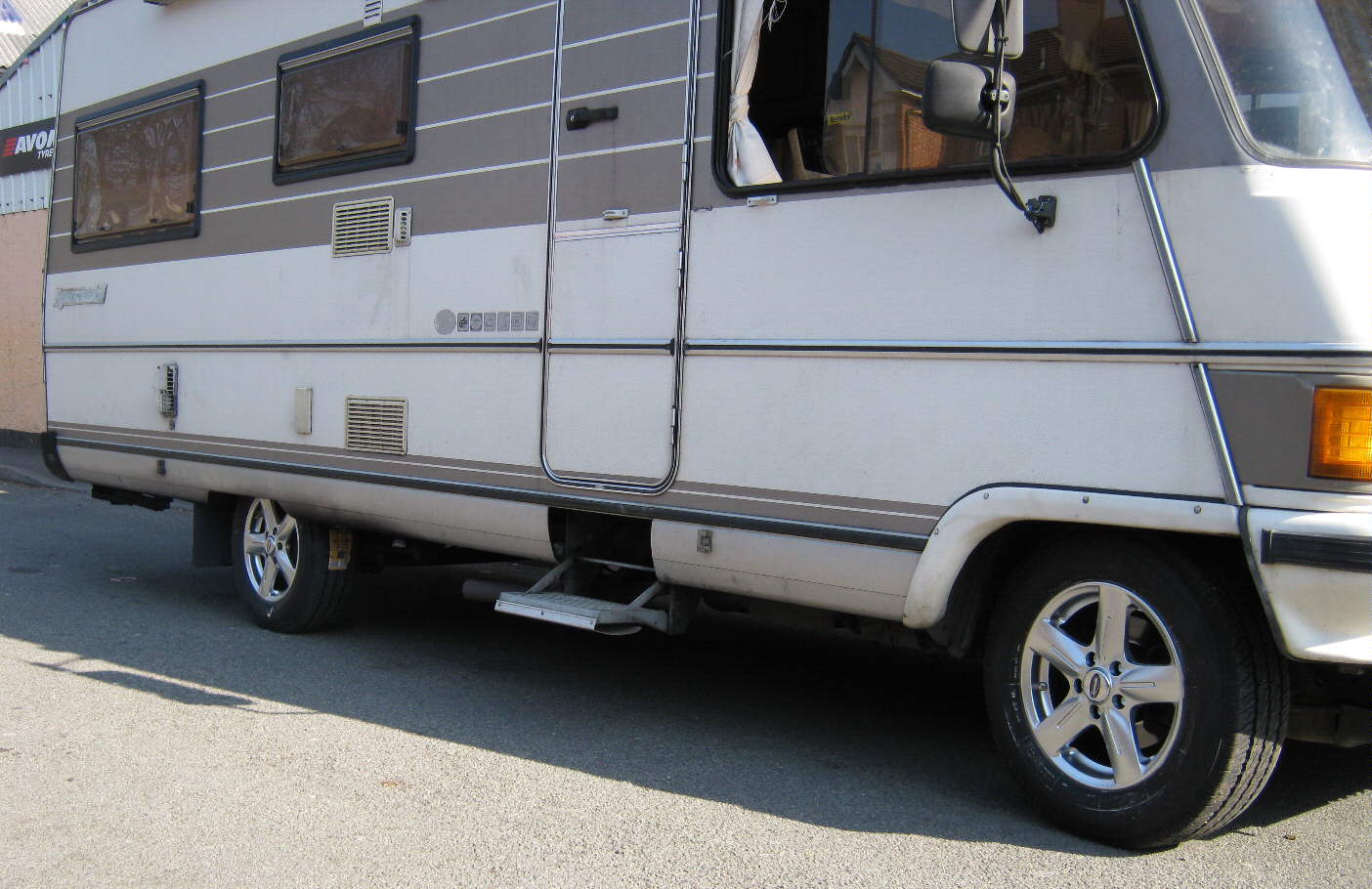 16" Rimfire Alloys and 205/65R16 tyres on Fiat Ducato chassis