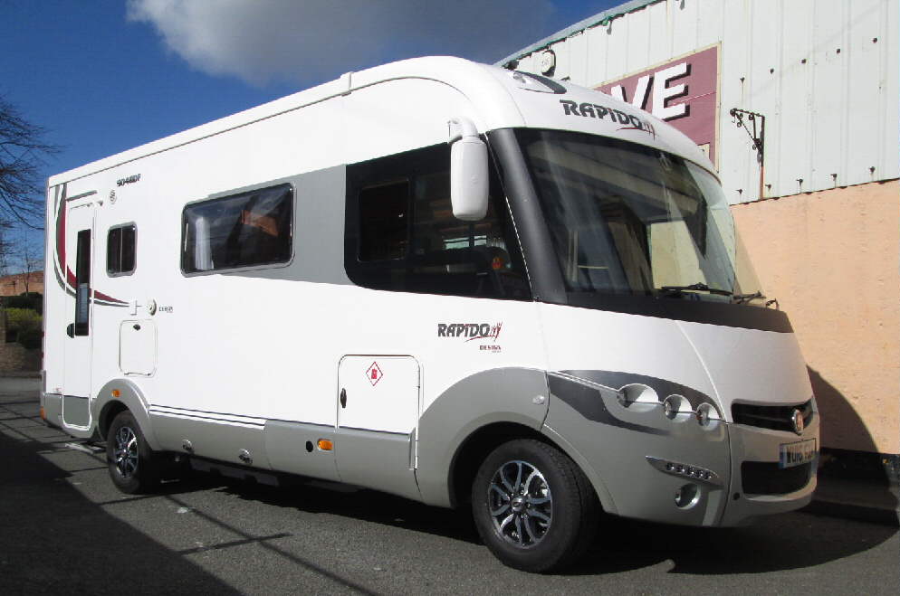 15" Scorpion Alloys DarkGrey & Polished Face on Rapido Ducato chassis