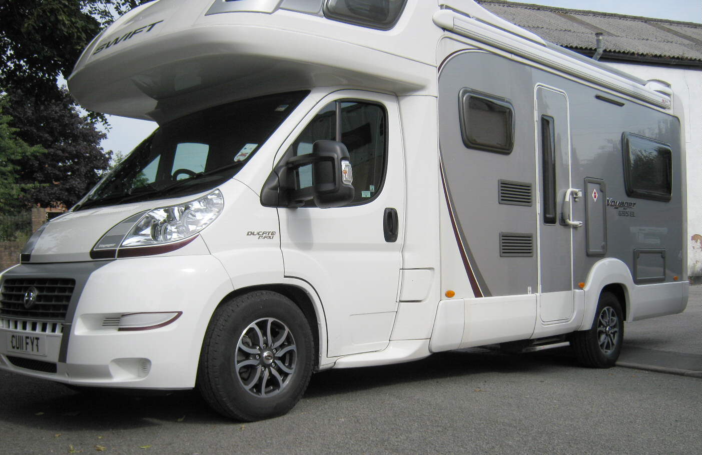 16" Scorpion Alloys Palladium Grey + Polished Face on Fiat Ducato