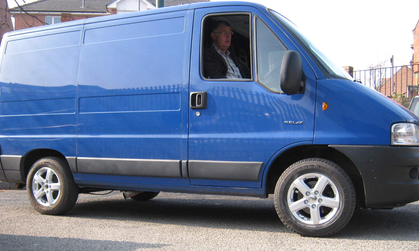 15" Fox Viper Alloys and 195/70R15 tyres on Citroen Relay van