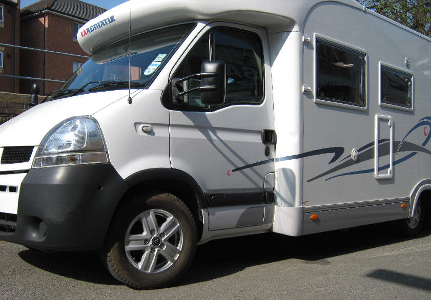 16" Wolfrace TP5 Alloys on Renault Master