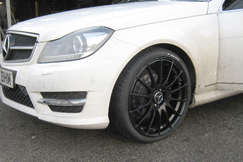 19" Fox FX004 Black Alloys on Mercedes C220