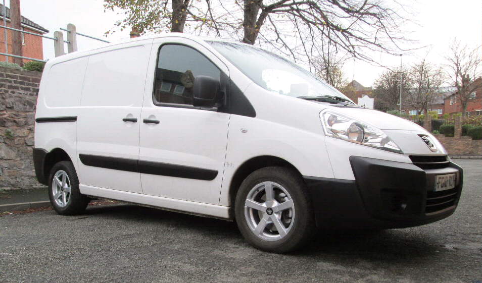 16" Fox FX1 Alloys on Peugeot Expert van