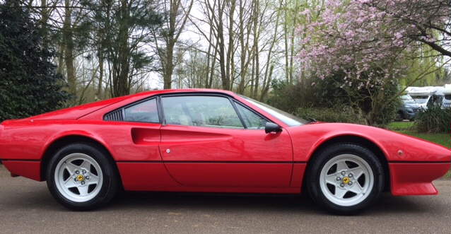 16" replicas on Ferrari 308 UK