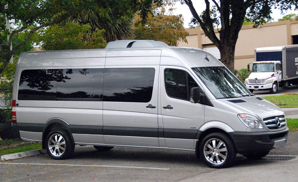 20" Lenso Concerto Alloys on Sprinter Van with 255.50.20 tyres in USA