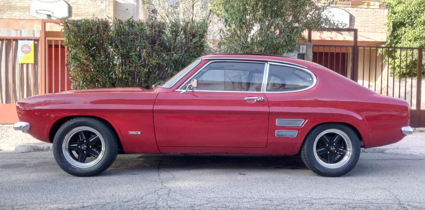 6x15" Revolution 5-spoke Black & Polished on Ford Capri 3000E in Spain