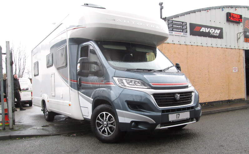 16" Scorpion Alloys Dark Grey & Polished on Ducato Maxi