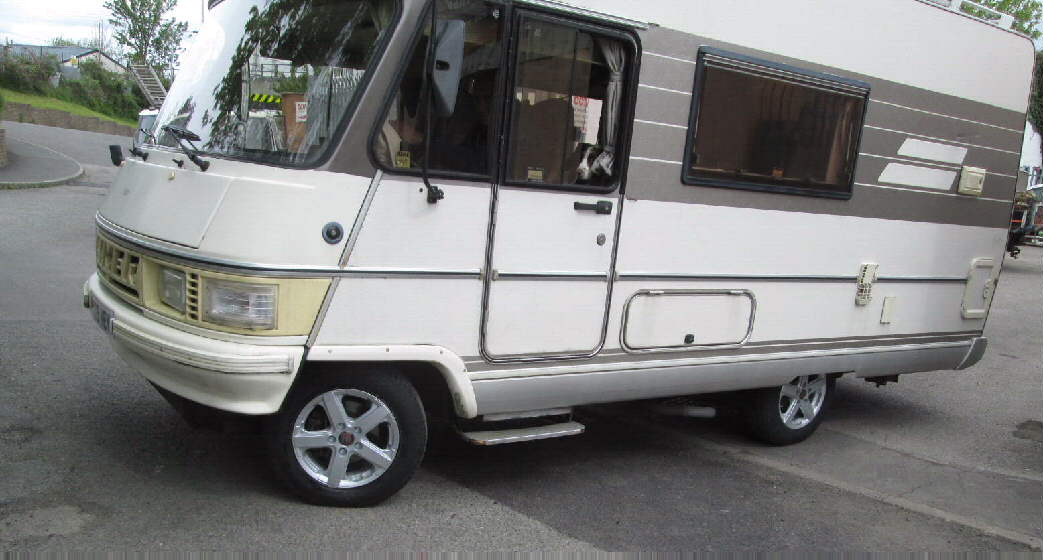 16" Fox Viper alloys on Hymer motorhome Fiat Ducato chassis L'reg and 195/75R16 Michelin Camping tyres