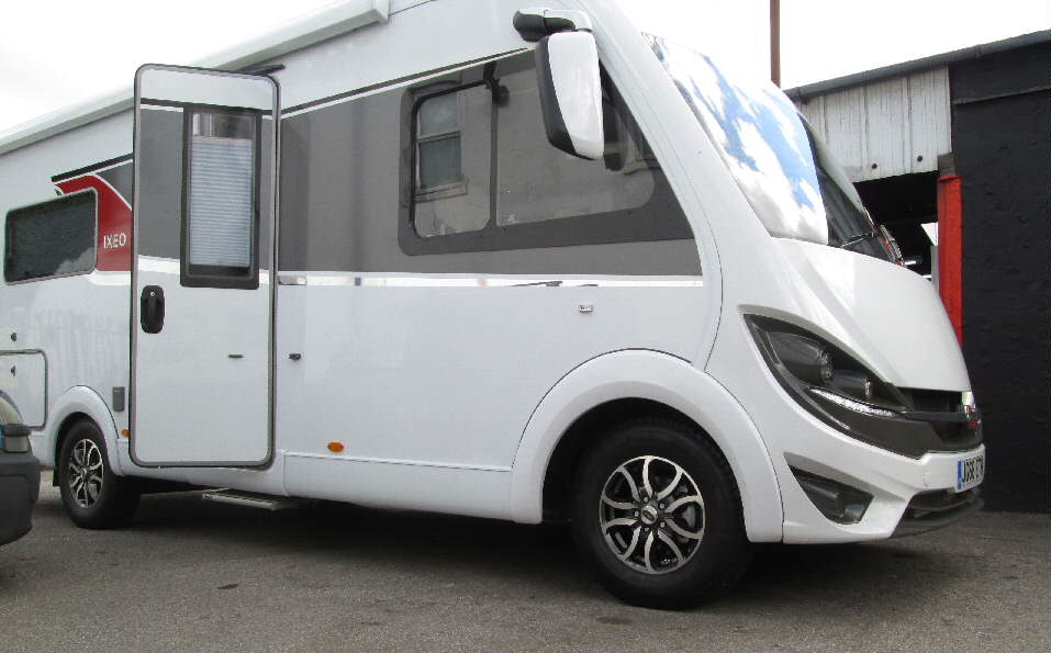 16" Scorpion DarkGrey & Polished alloys with 225/75R16 Michelin Agilis Camping tyres on 2018 Fiat Ducato Light chassis