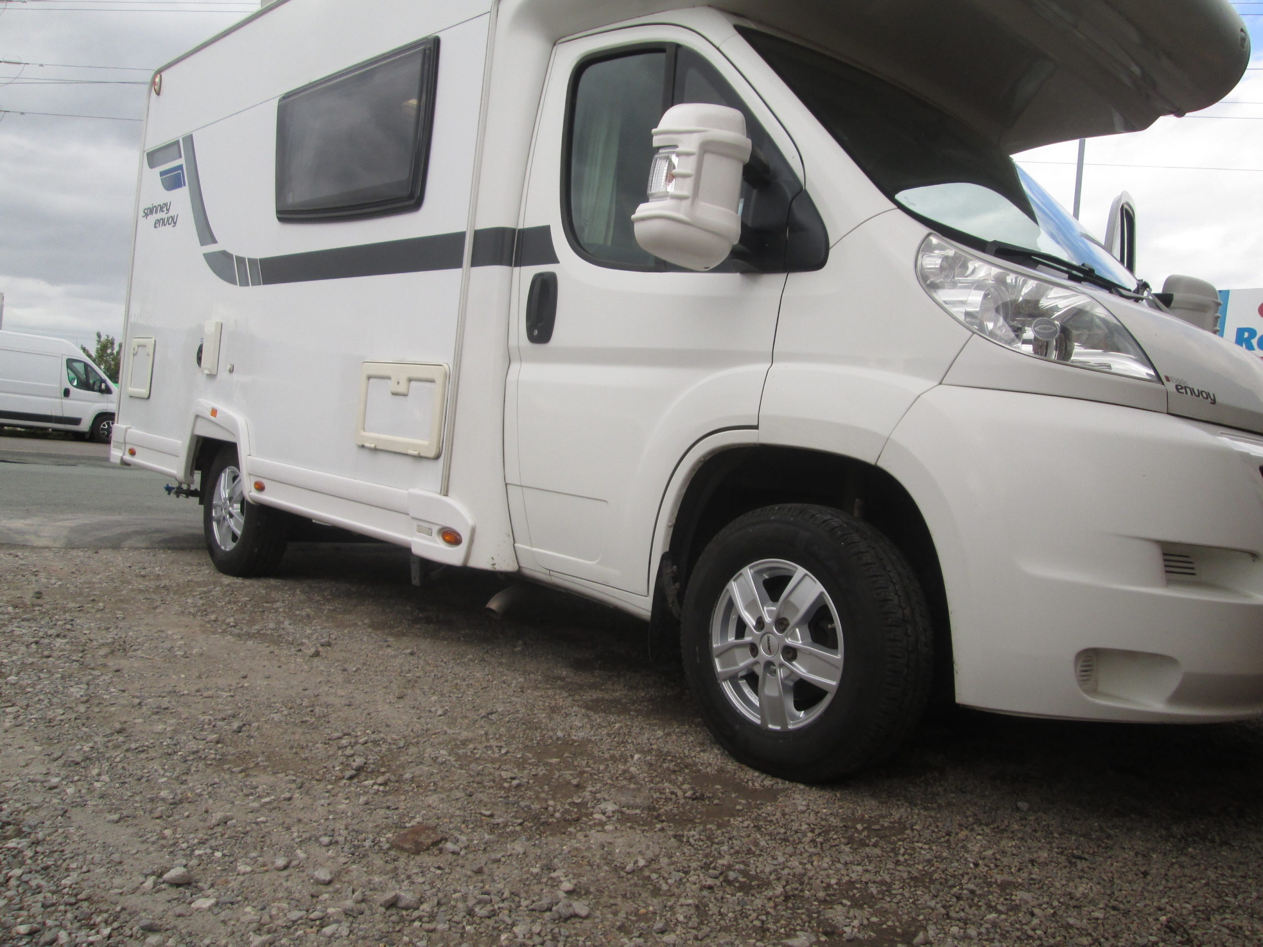 15" Quantro on Peugeot Boxer